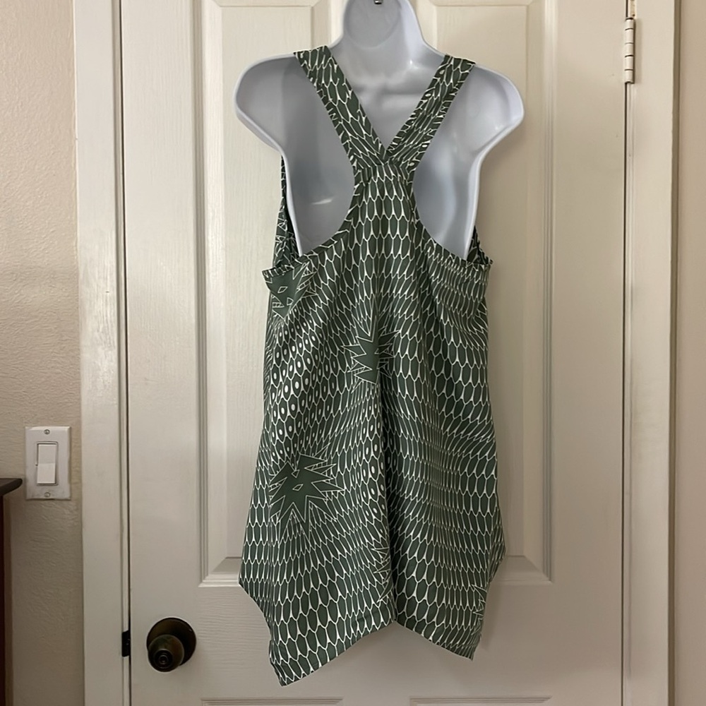 NWT Manuhealii Flyaway Tank Pineapple Agave M - Picture 2 of 5